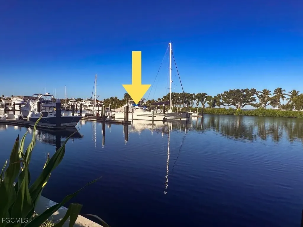 48' Boat Slip G-5 Gulf Harbour Marina Fort Myers FL 33908