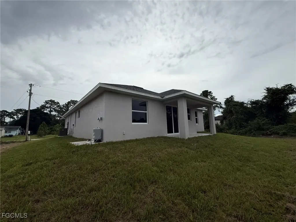 306 Lenz Avenue S Lehigh Acres FL 33974