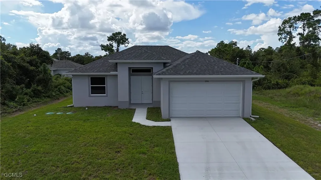 306 Lenz Avenue S Lehigh Acres FL 33974
