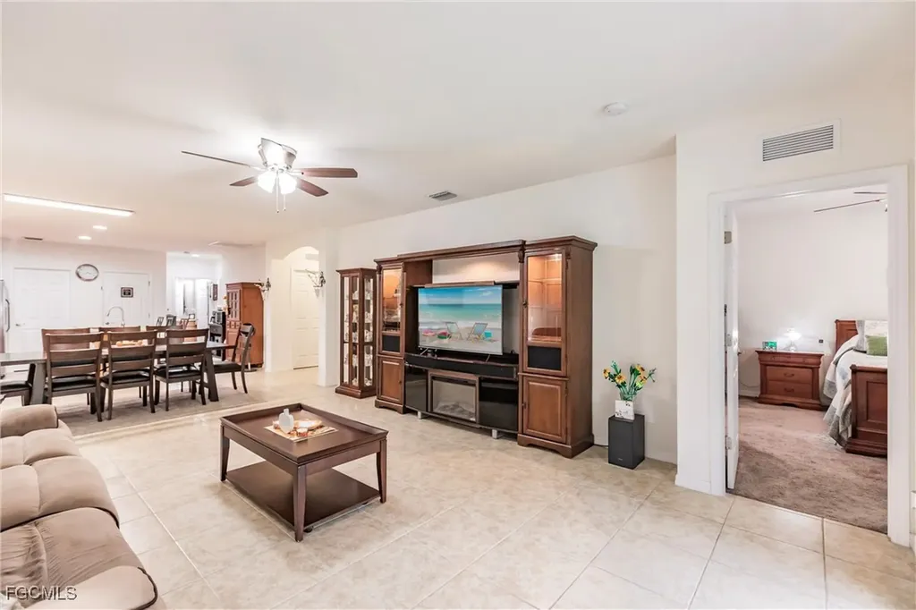 15228 Ligustrum Lane Alva FL 33920