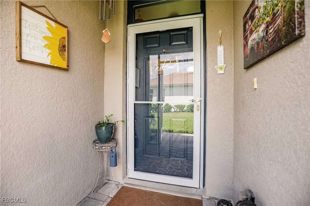 15228 Ligustrum Lane Alva FL 33920