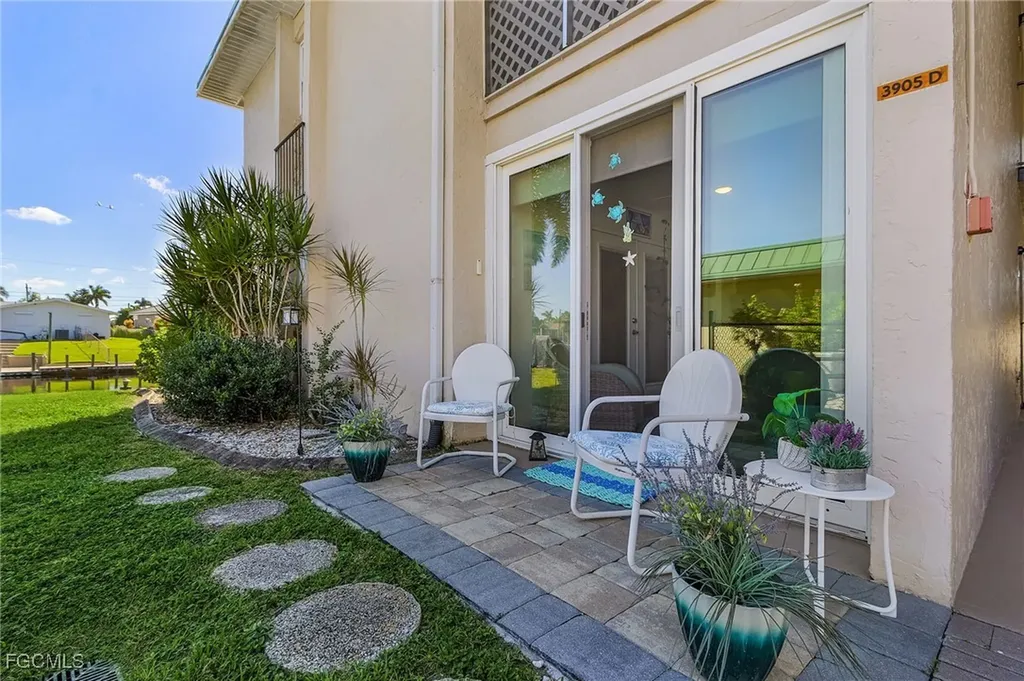 3905 Del Prado Boulevard S Cape Coral FL 33904