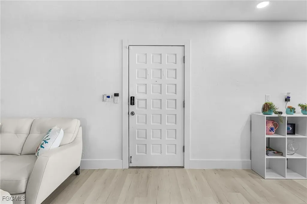 3905 Del Prado Boulevard S Cape Coral FL 33904