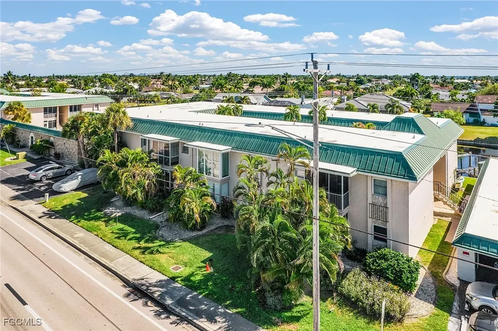 3905 Del Prado Boulevard S Cape Coral FL 33904