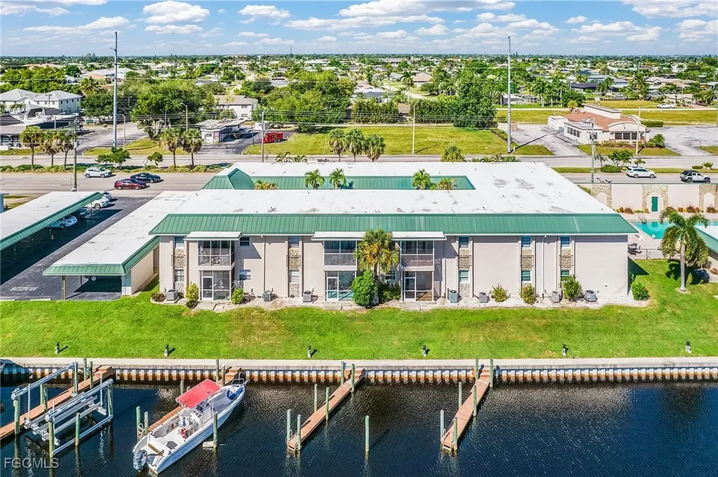 3905 Del Prado Boulevard S Cape Coral FL 33904