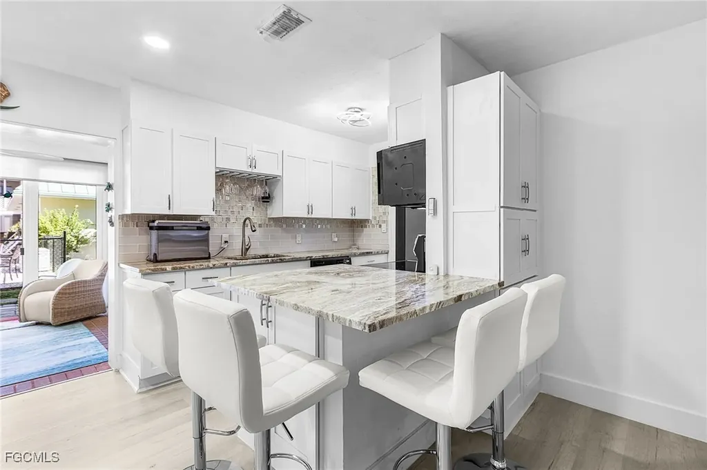 3905 Del Prado Boulevard S Cape Coral FL 33904