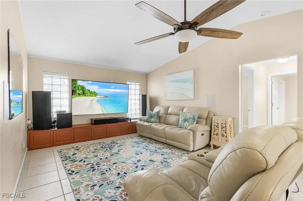 3602 SE 2nd Avenue Cape Coral FL 33904