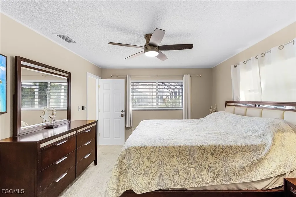 3602 SE 2nd Avenue Cape Coral FL 33904