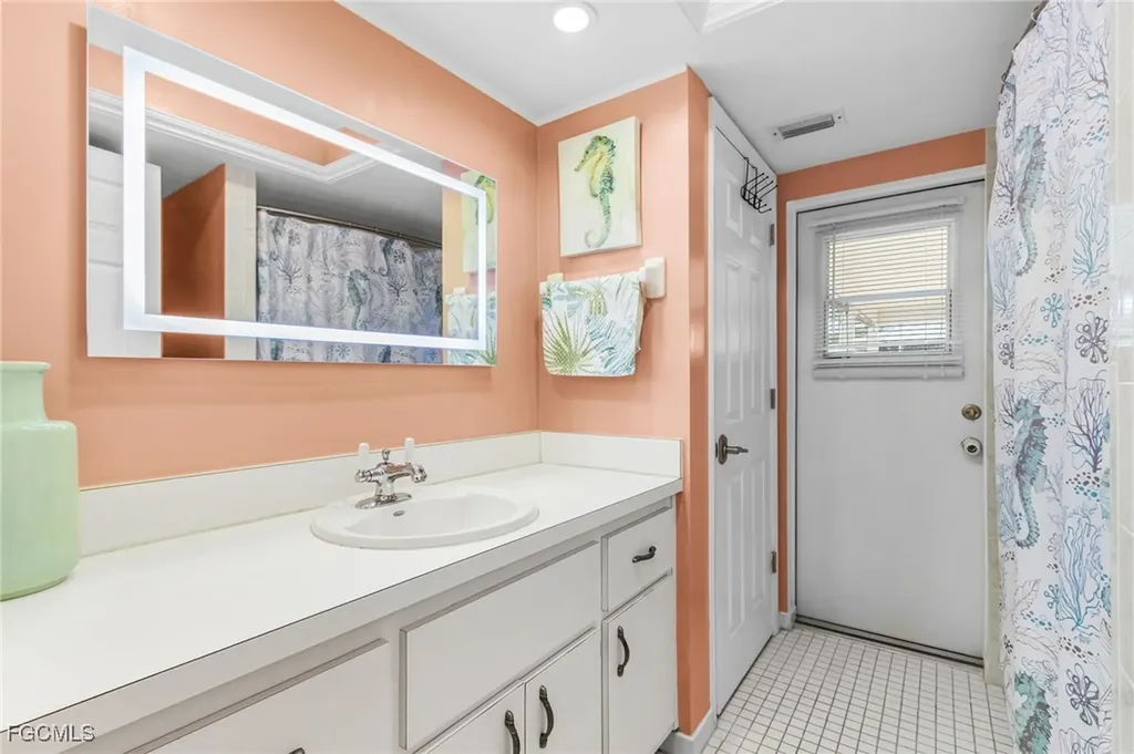 3602 SE 2nd Avenue Cape Coral FL 33904