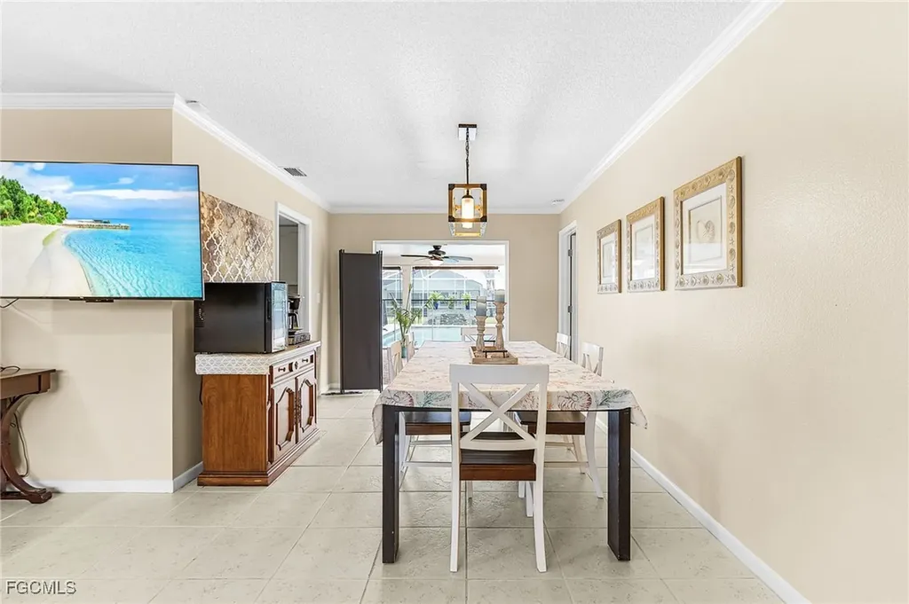 3602 SE 2nd Avenue Cape Coral FL 33904