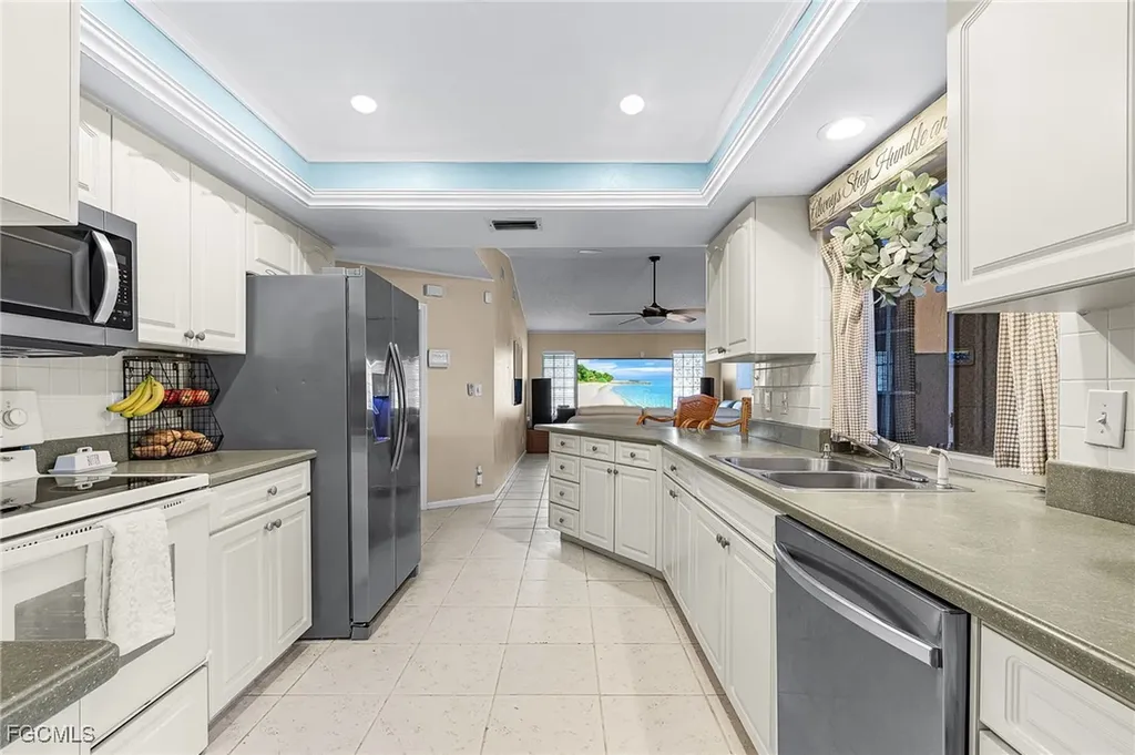 3602 SE 2nd Avenue Cape Coral FL 33904