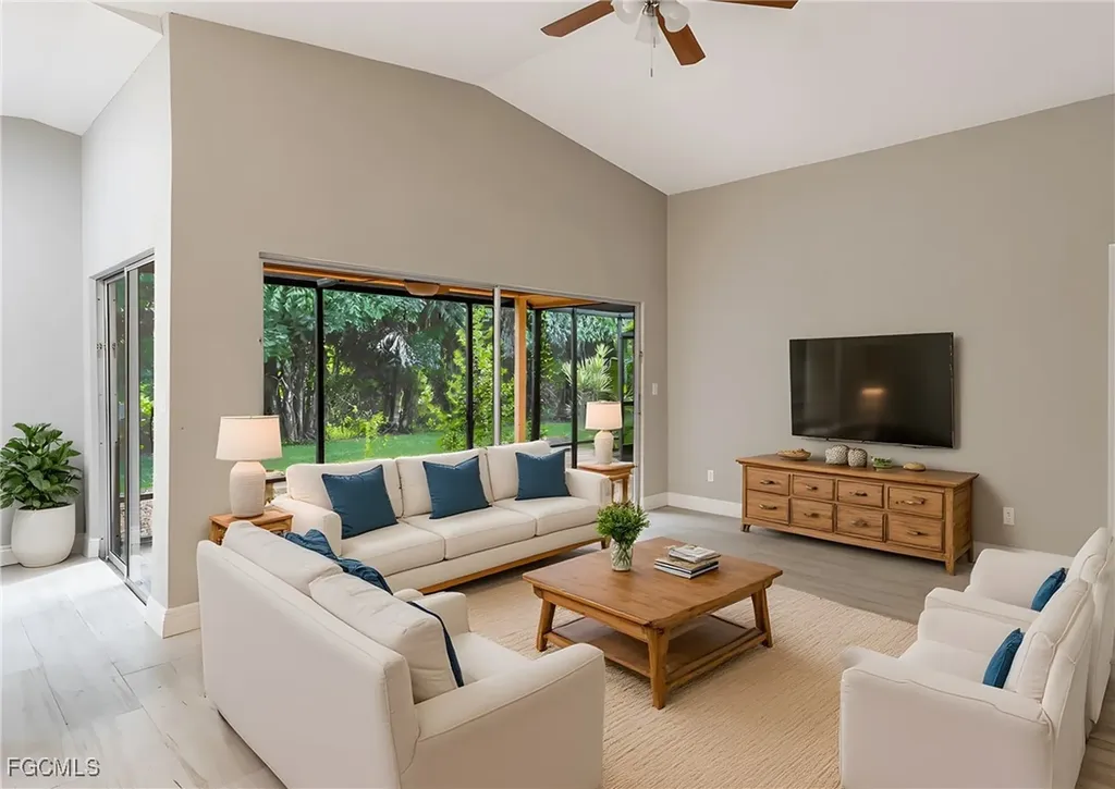 6468 Royal Woods Drive Fort Myers FL 33908