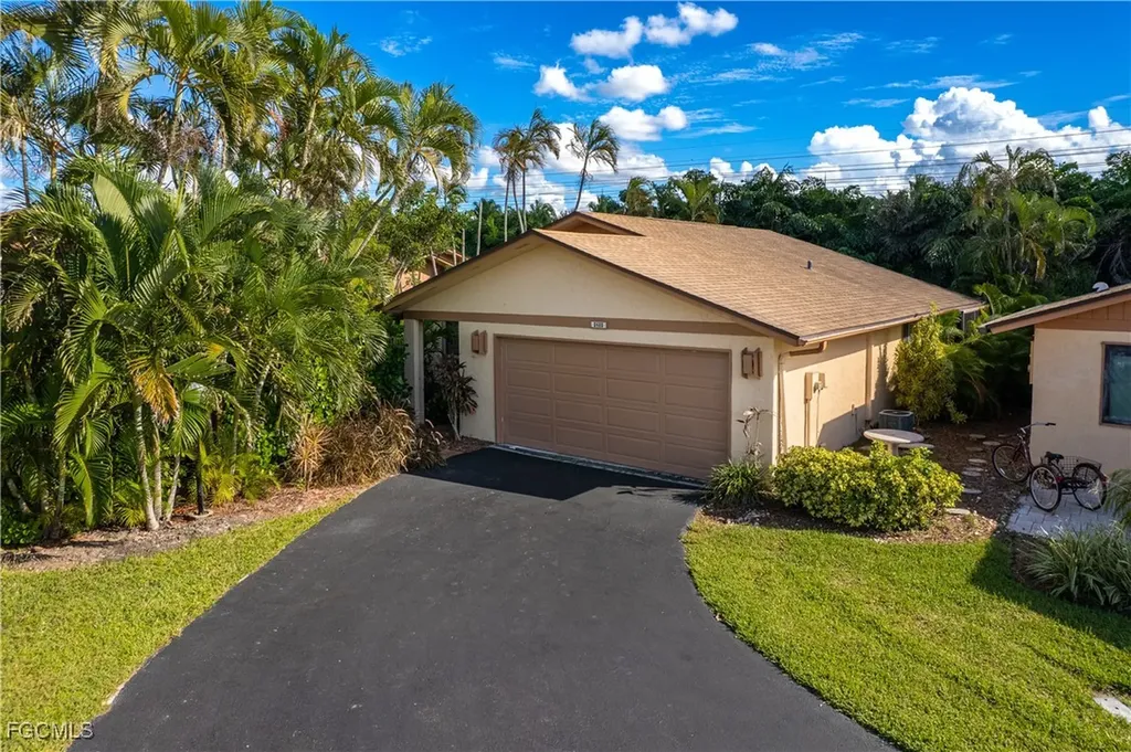 6468 Royal Woods Drive Fort Myers FL 33908