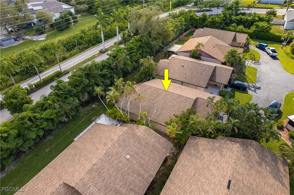 6468 Royal Woods Drive Fort Myers FL 33908