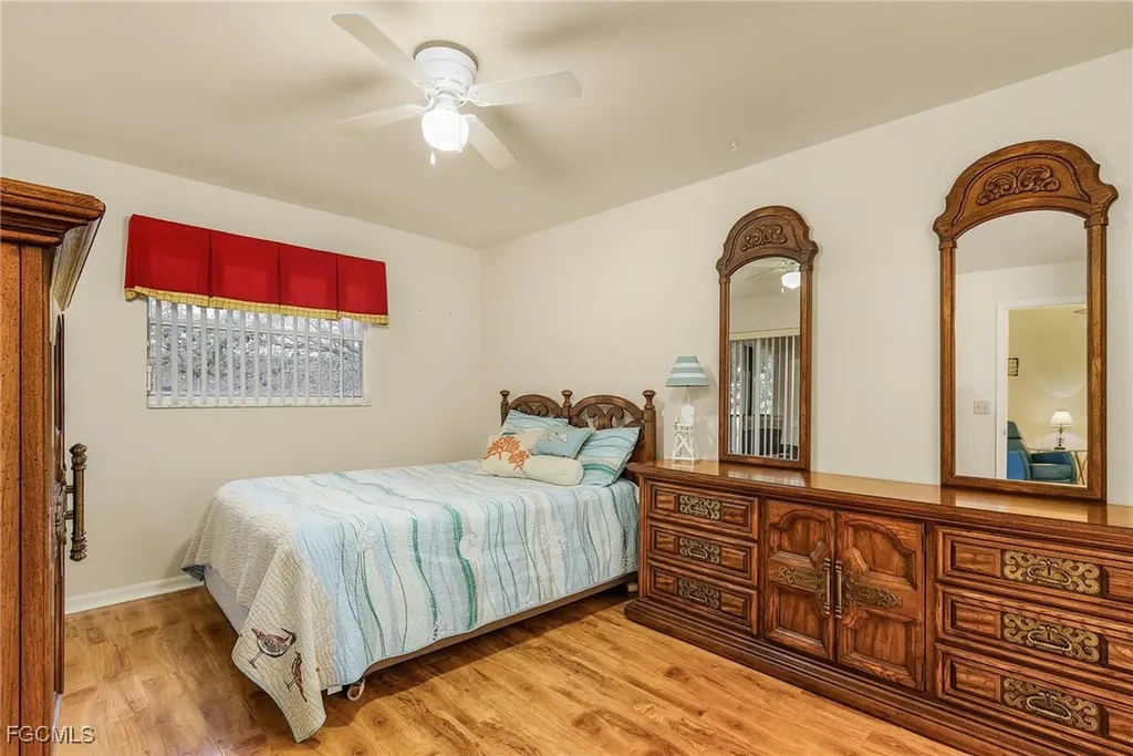 5731 Foxlake Drive North Fort Myers FL 33917