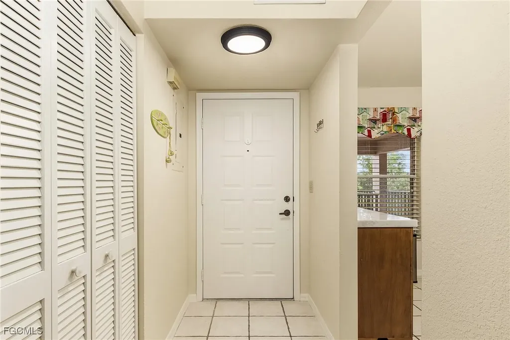 5731 Foxlake Drive North Fort Myers FL 33917