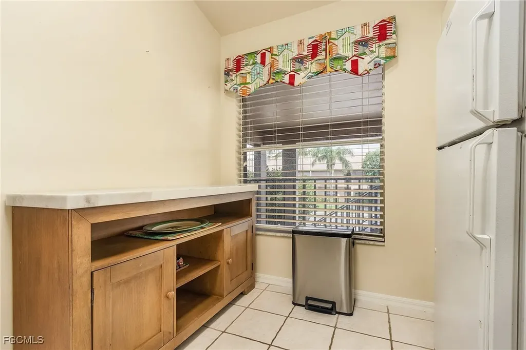 5731 Foxlake Drive North Fort Myers FL 33917
