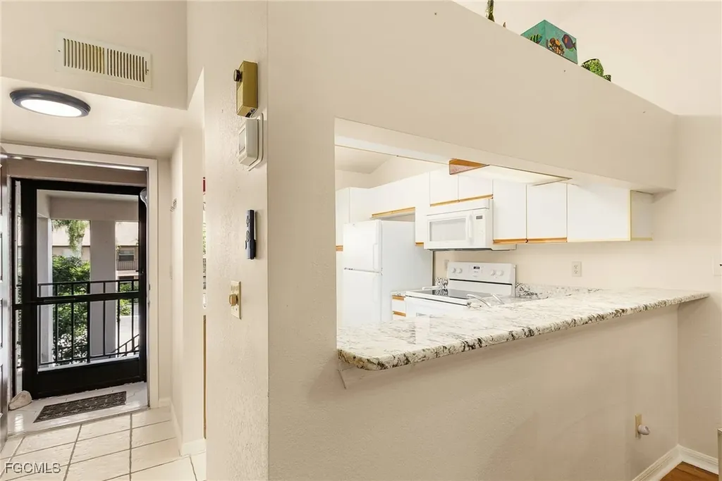5731 Foxlake Drive North Fort Myers FL 33917