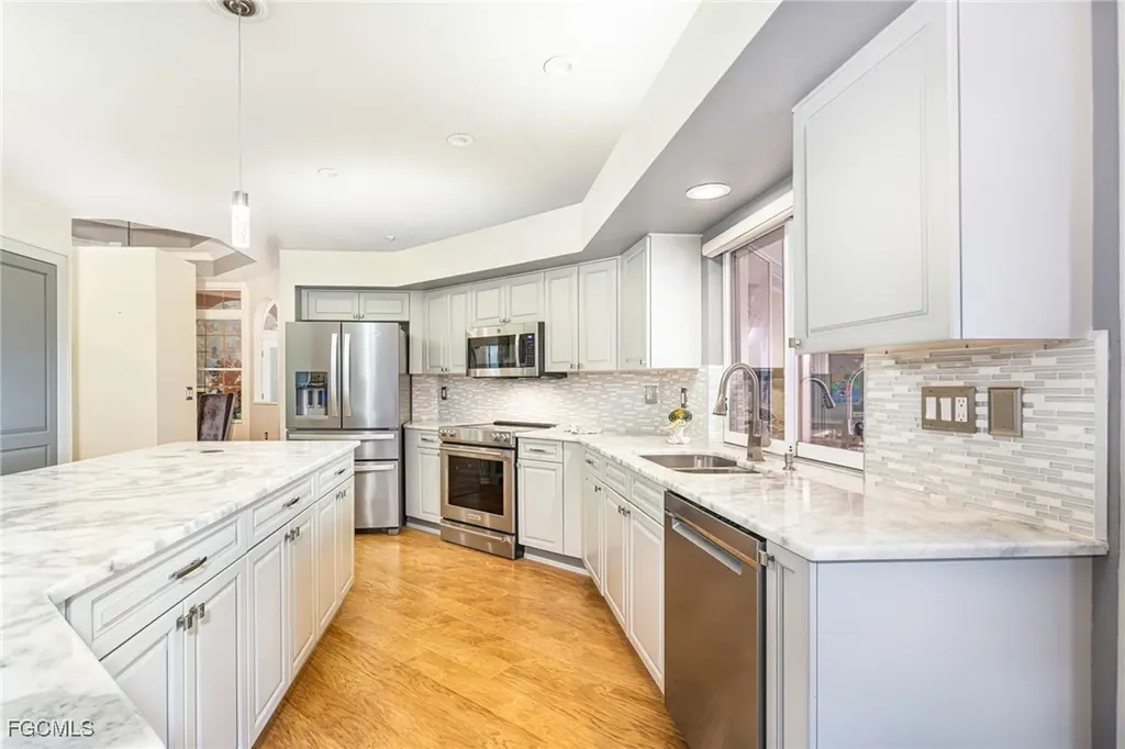 7951 Gator Palm Drive Fort Myers FL 33966