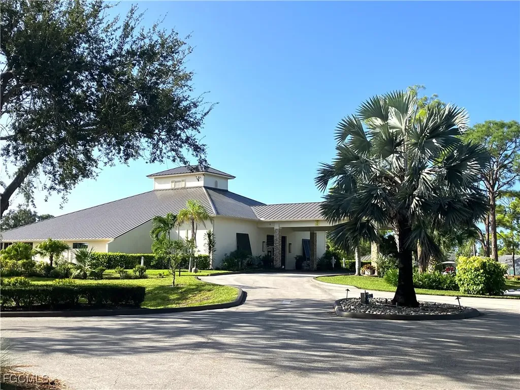 19851 Breckenridge Drive Estero FL 33928
