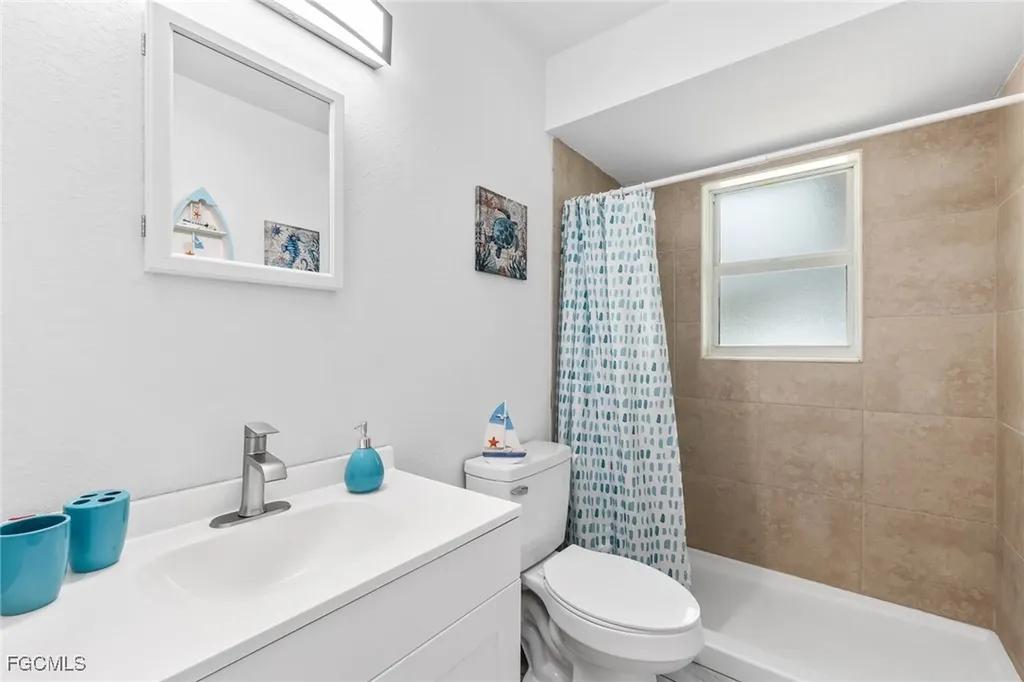 6118 Park Road Fort Myers FL 33908