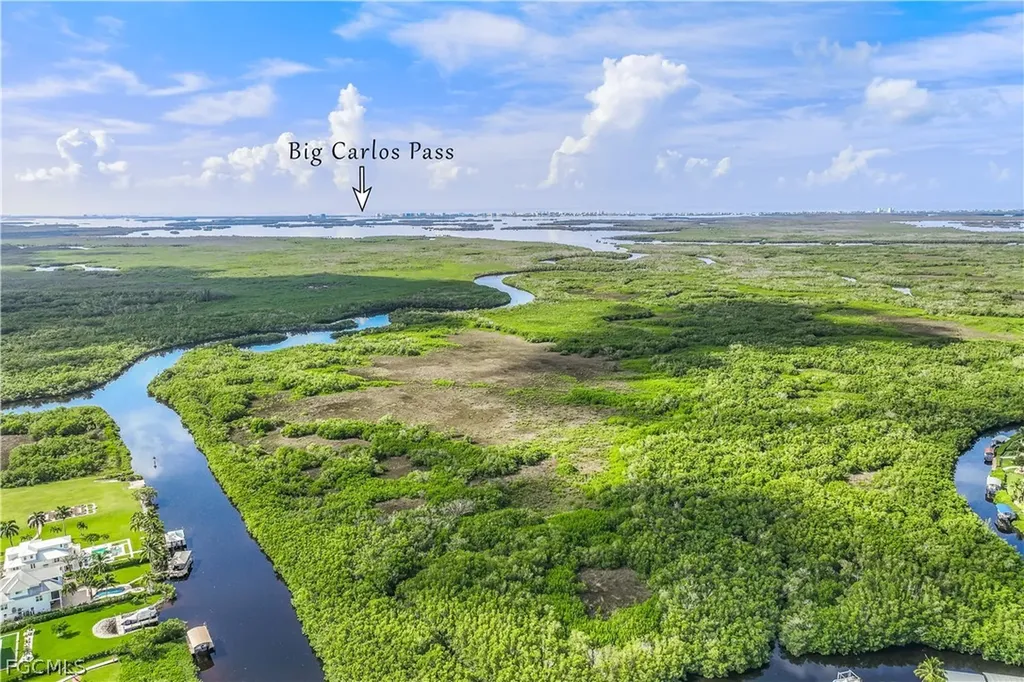 6118 Park Road Fort Myers FL 33908