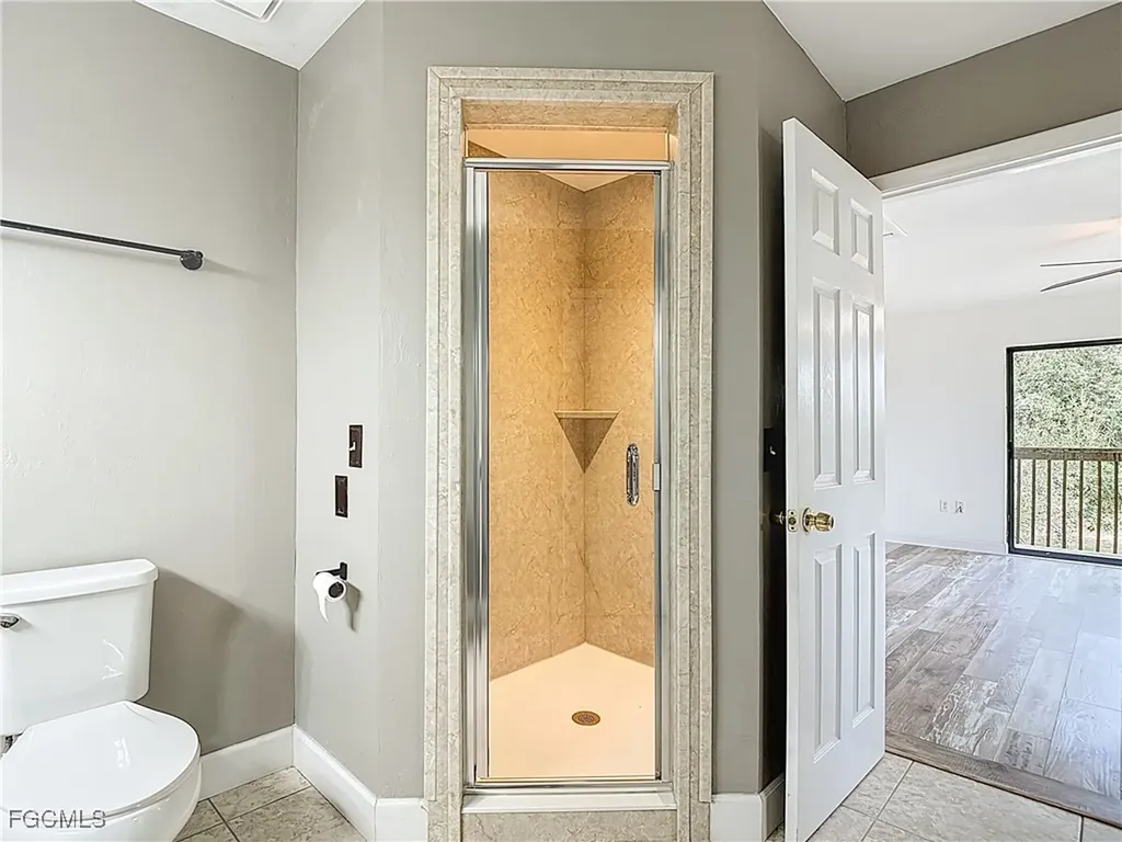 21630 Palm Beach Boulevard Alva FL 33920