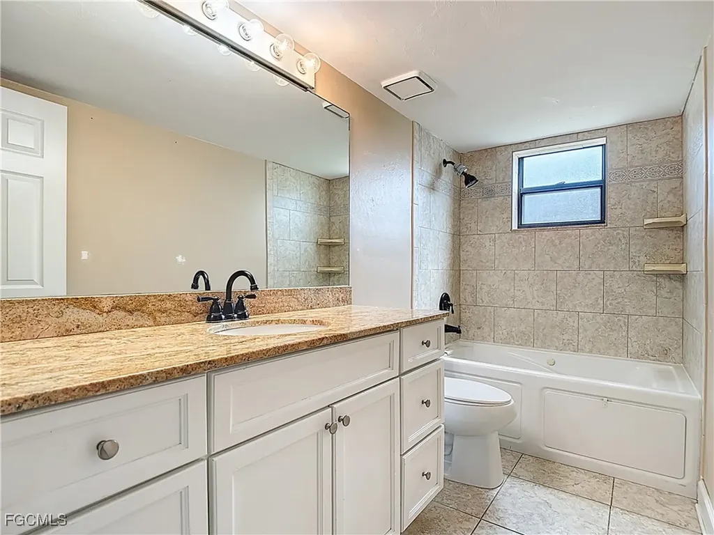 21630 Palm Beach Boulevard Alva FL 33920