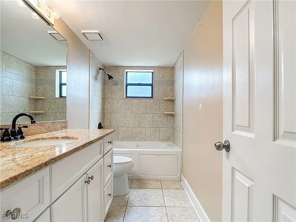 21630 Palm Beach Boulevard Alva FL 33920