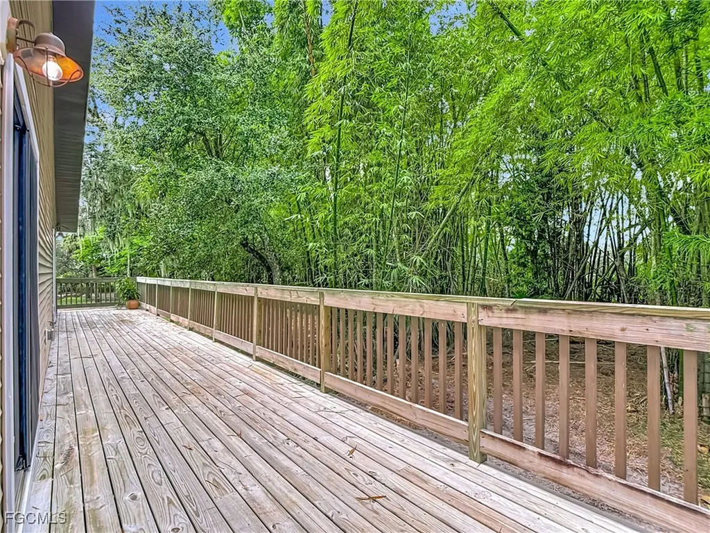 21630 Palm Beach Boulevard Alva FL 33920