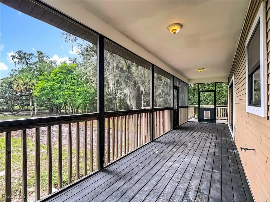 21630 Palm Beach Boulevard Alva FL 33920