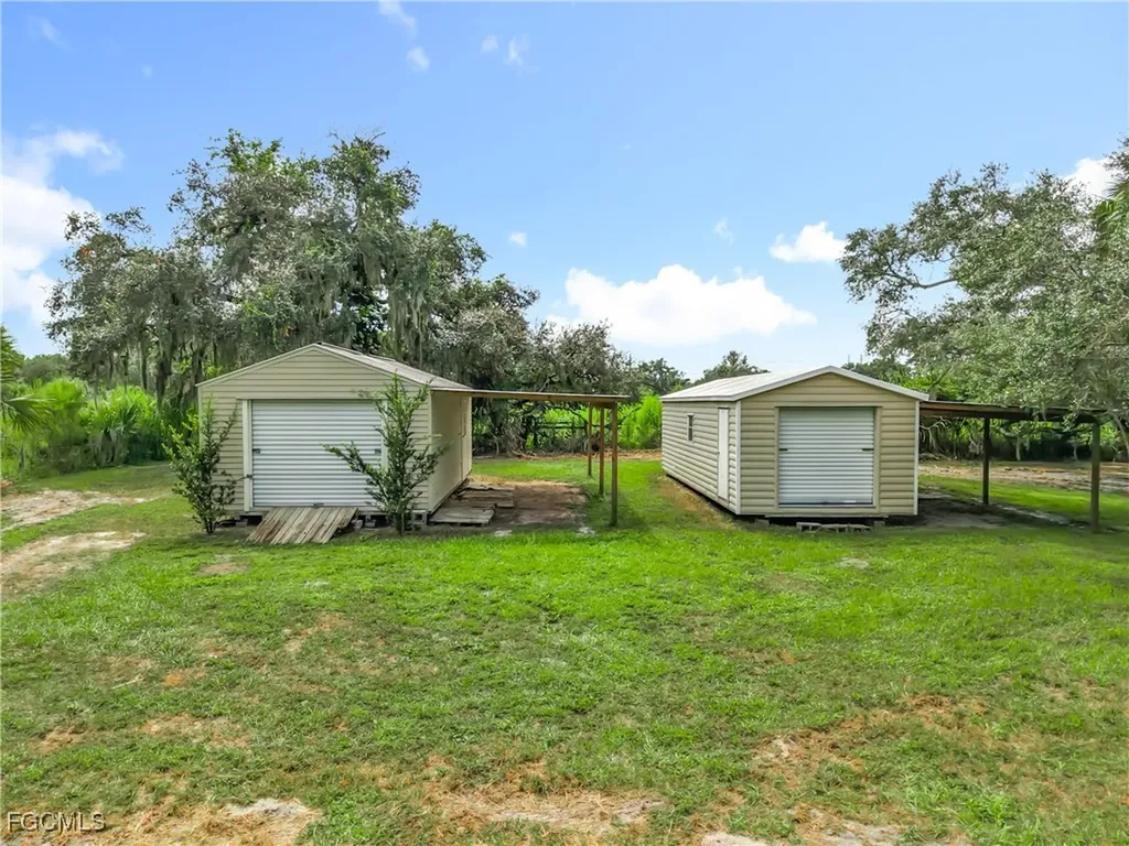 21630 Palm Beach Boulevard Alva FL 33920