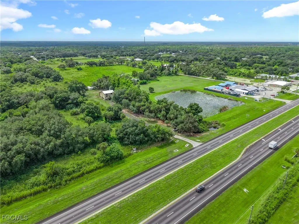 21630 Palm Beach Boulevard Alva FL 33920