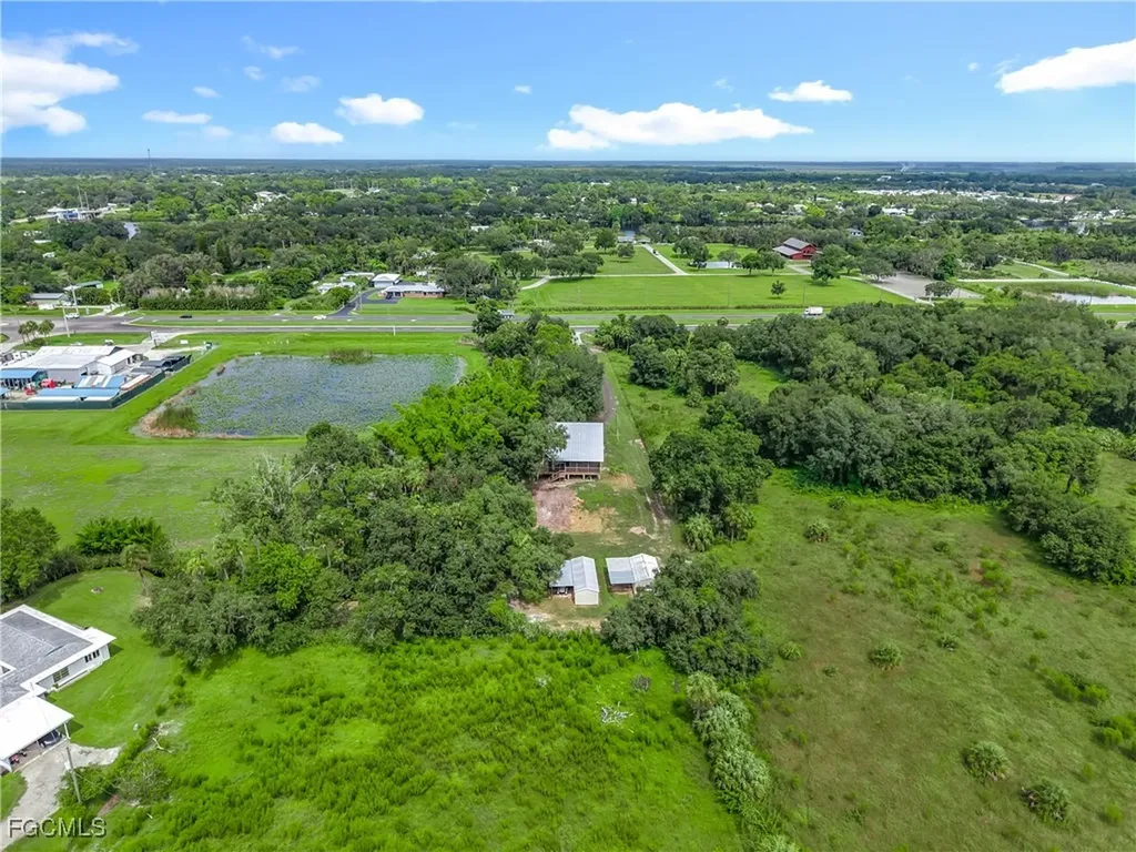 21630 Palm Beach Boulevard Alva FL 33920