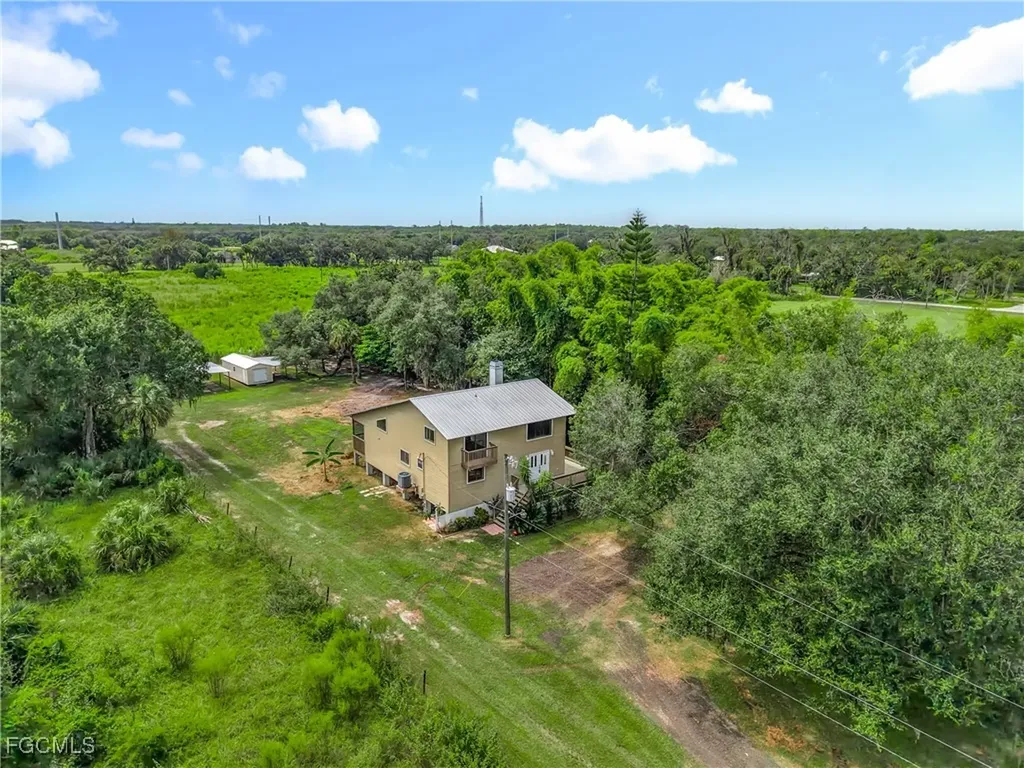 21630 Palm Beach Boulevard Alva FL 33920