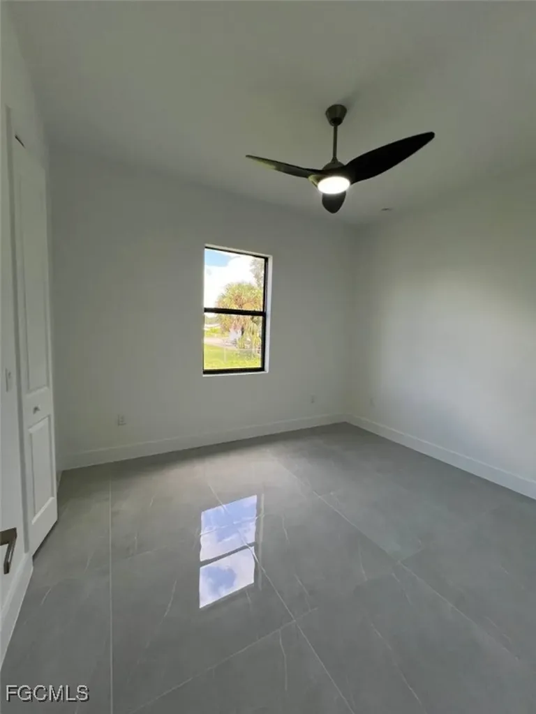 2510 20th Street SW Lehigh Acres FL 33976