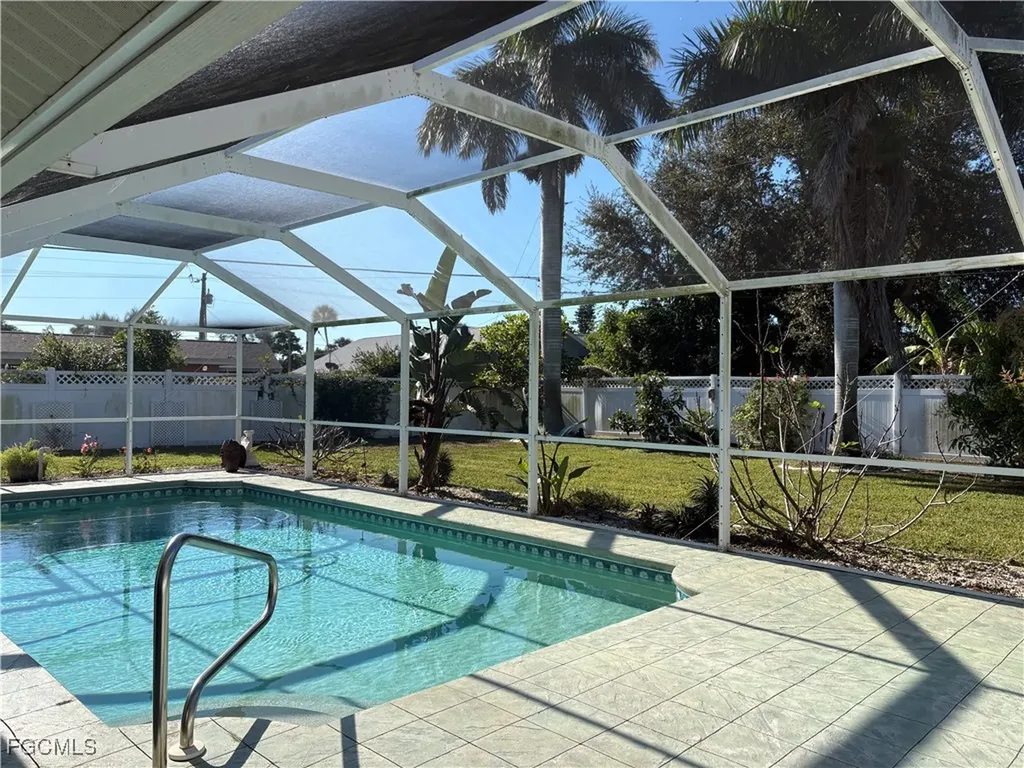 4436 SE 11th Place Cape Coral FL 33904