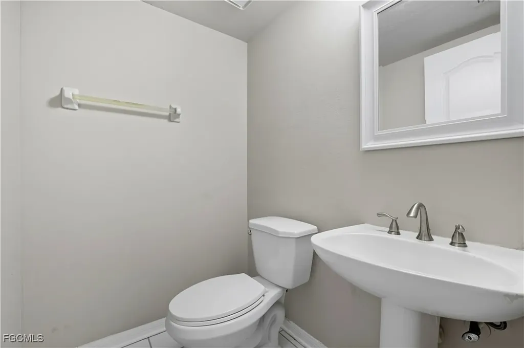 5310 SW 25th Court Cape Coral FL 33914