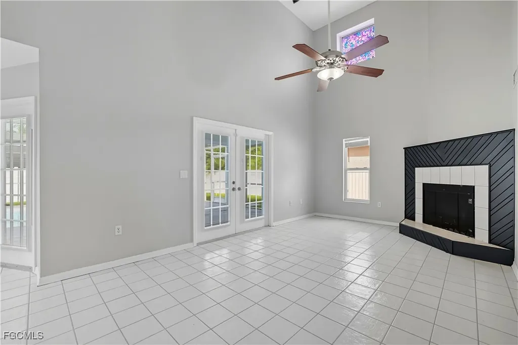 5310 SW 25th Court Cape Coral FL 33914