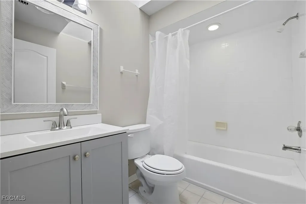 5310 SW 25th Court Cape Coral FL 33914