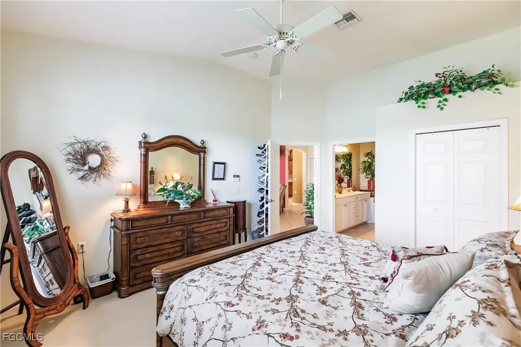 3011 Meandering Way Fort Myers FL 33905