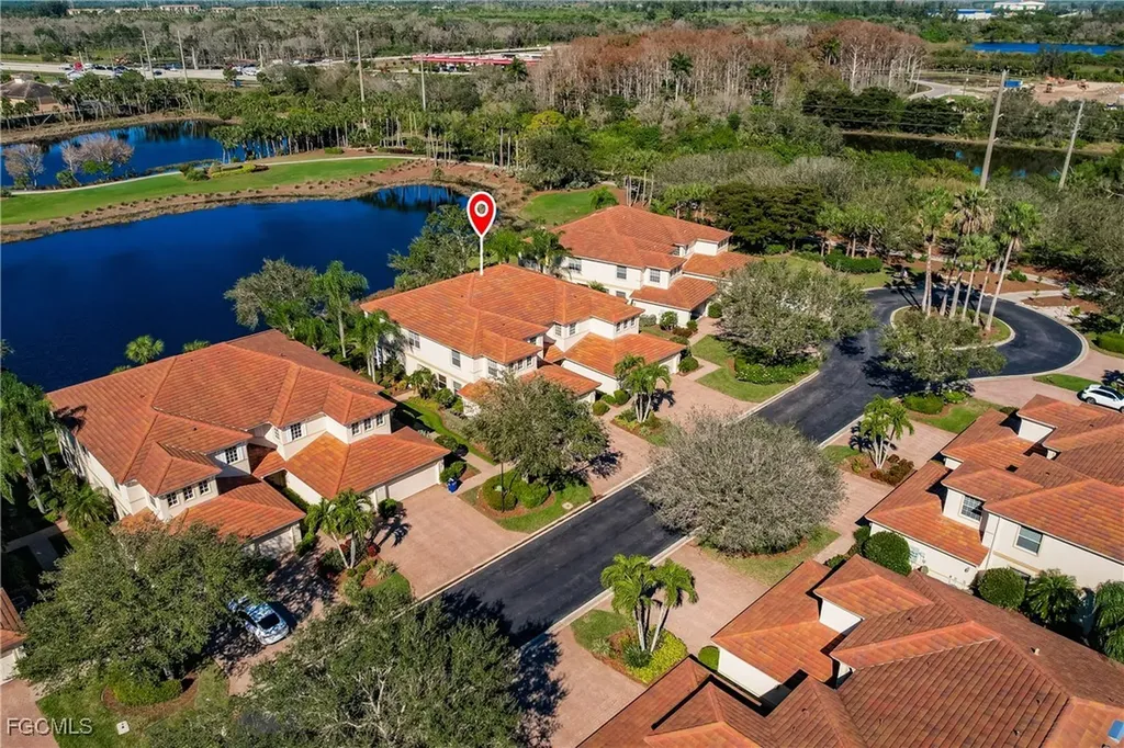 3011 Meandering Way Fort Myers FL 33905