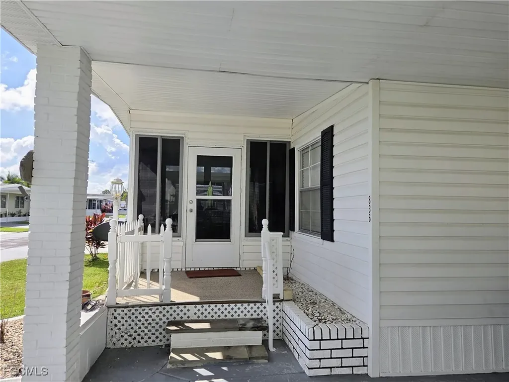 836 Peaceful Drive North Fort Myers FL 33917
