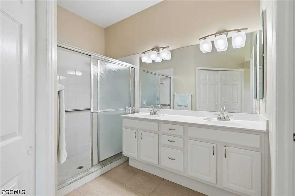 12784 Devonshire Lakes Circle Fort Myers FL 33913