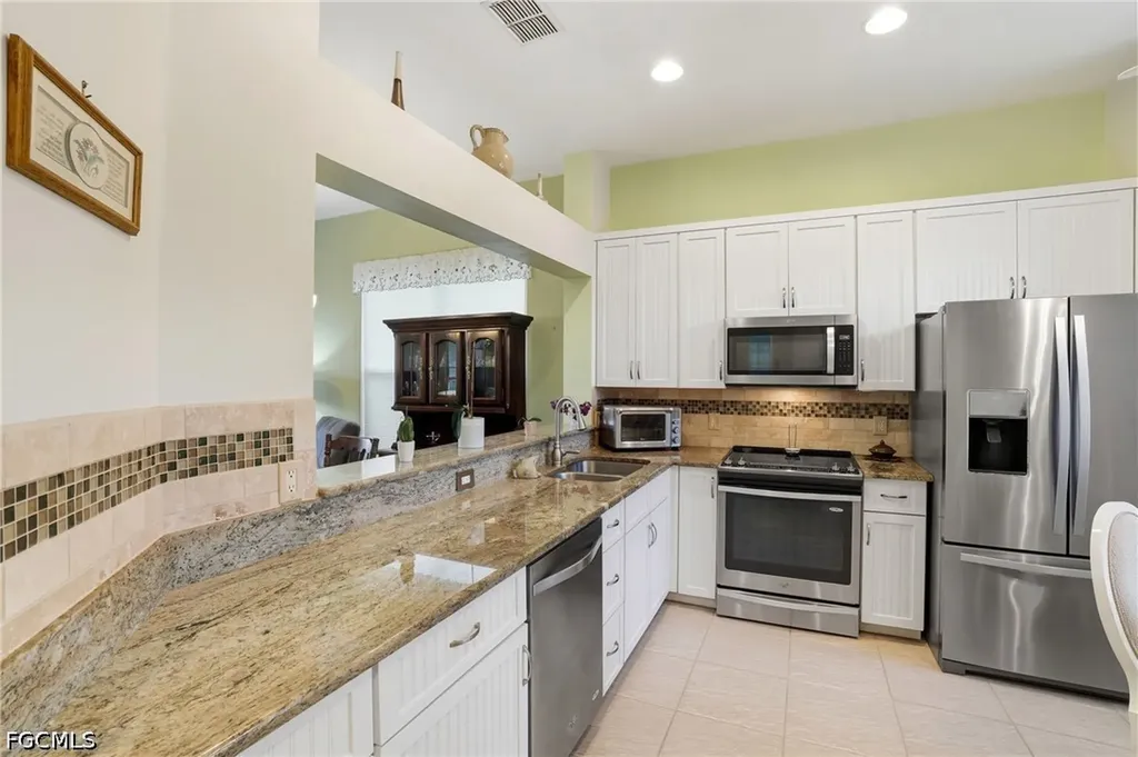 12784 Devonshire Lakes Circle Fort Myers FL 33913