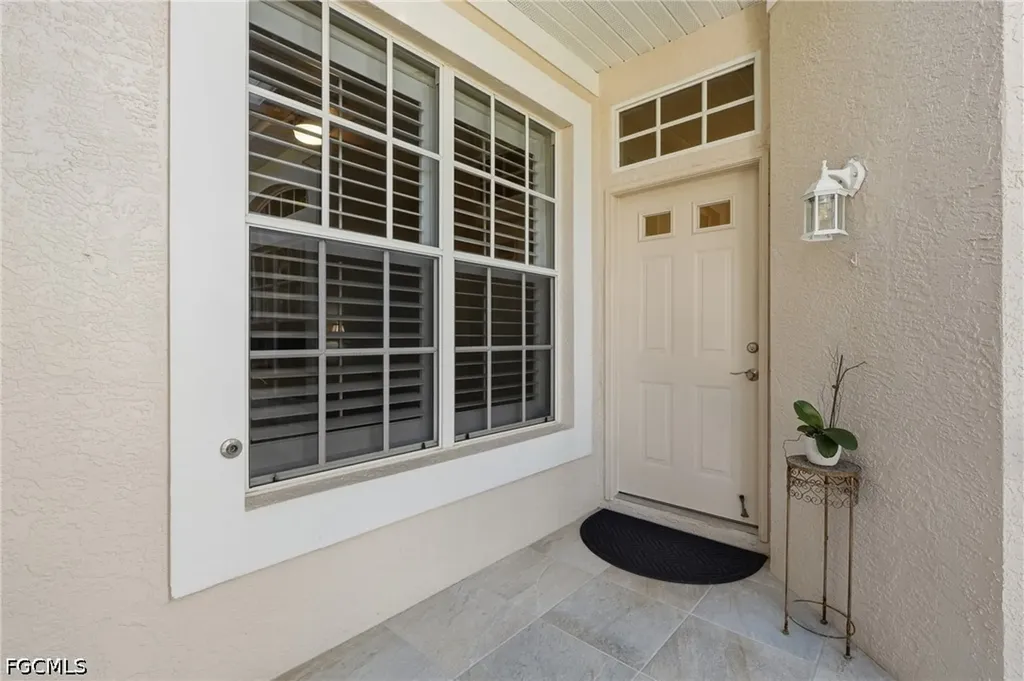 12784 Devonshire Lakes Circle Fort Myers FL 33913