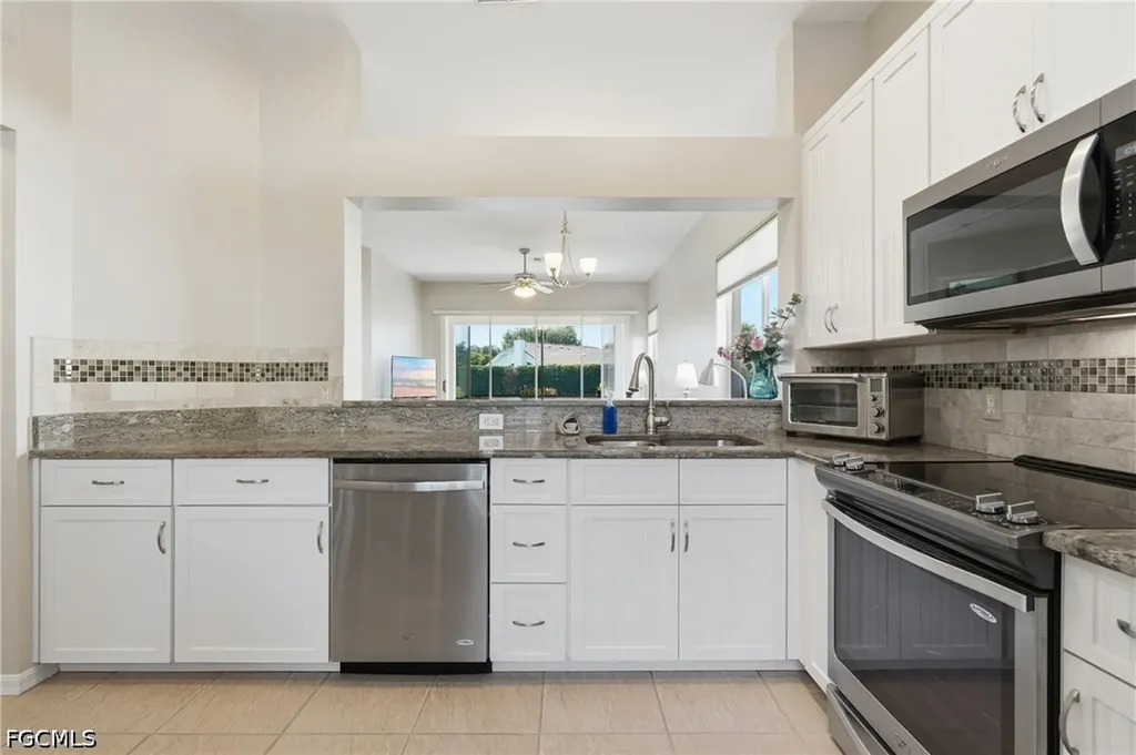 12784 Devonshire Lakes Circle Fort Myers FL 33913
