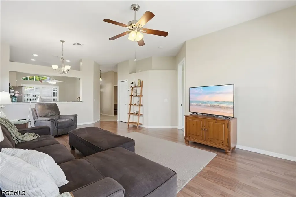 12784 Devonshire Lakes Circle Fort Myers FL 33913