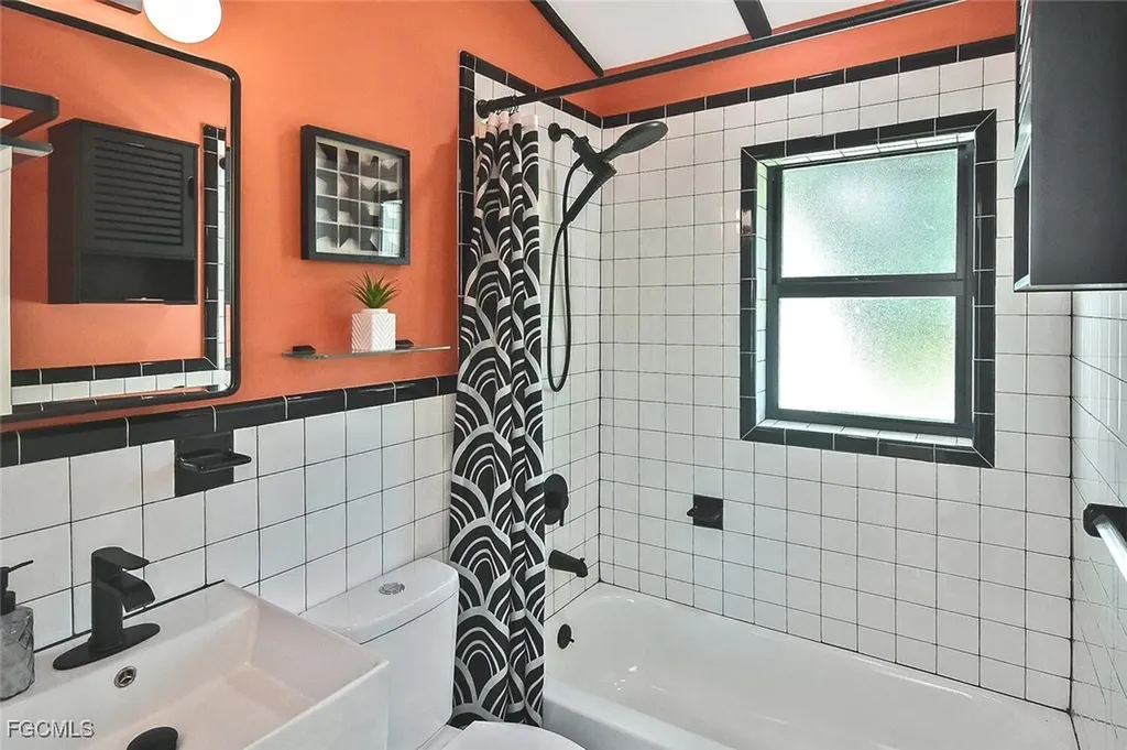 1922 Flamingo Drive North Fort Myers FL 33917