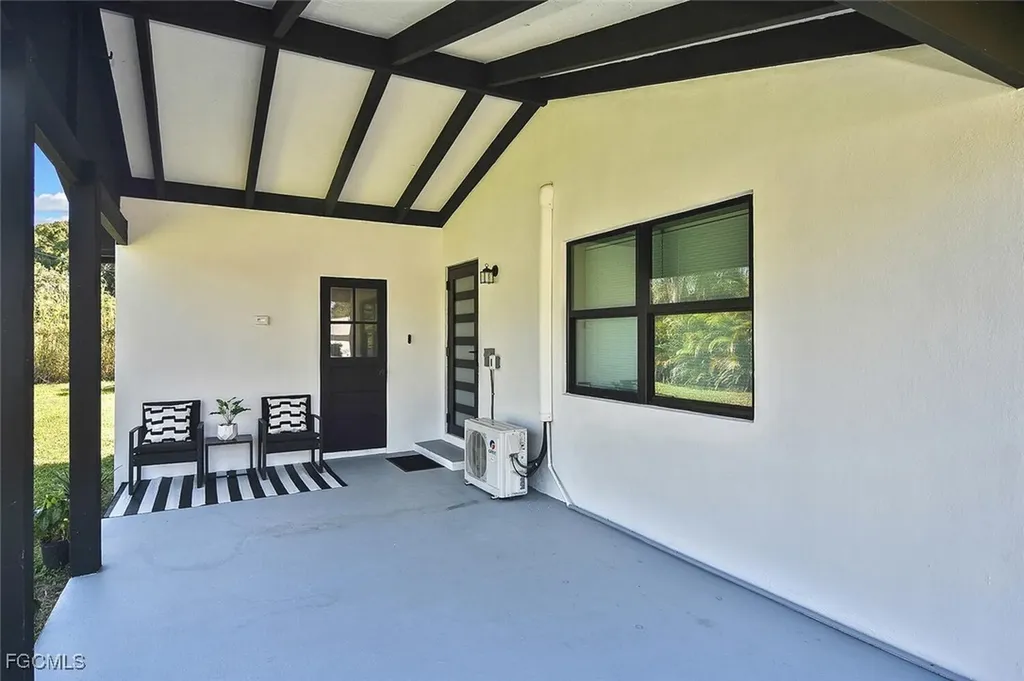 1922 Flamingo Drive North Fort Myers FL 33917
